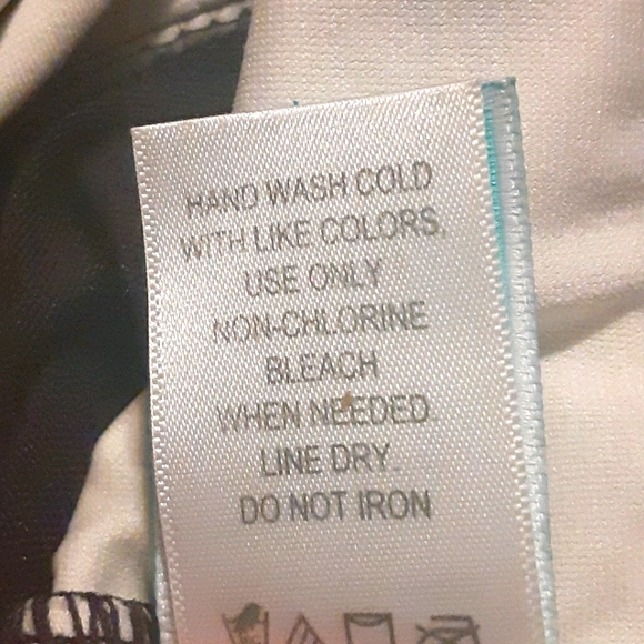 SWIMSUITS FOR ALL - Picture 7 of 8